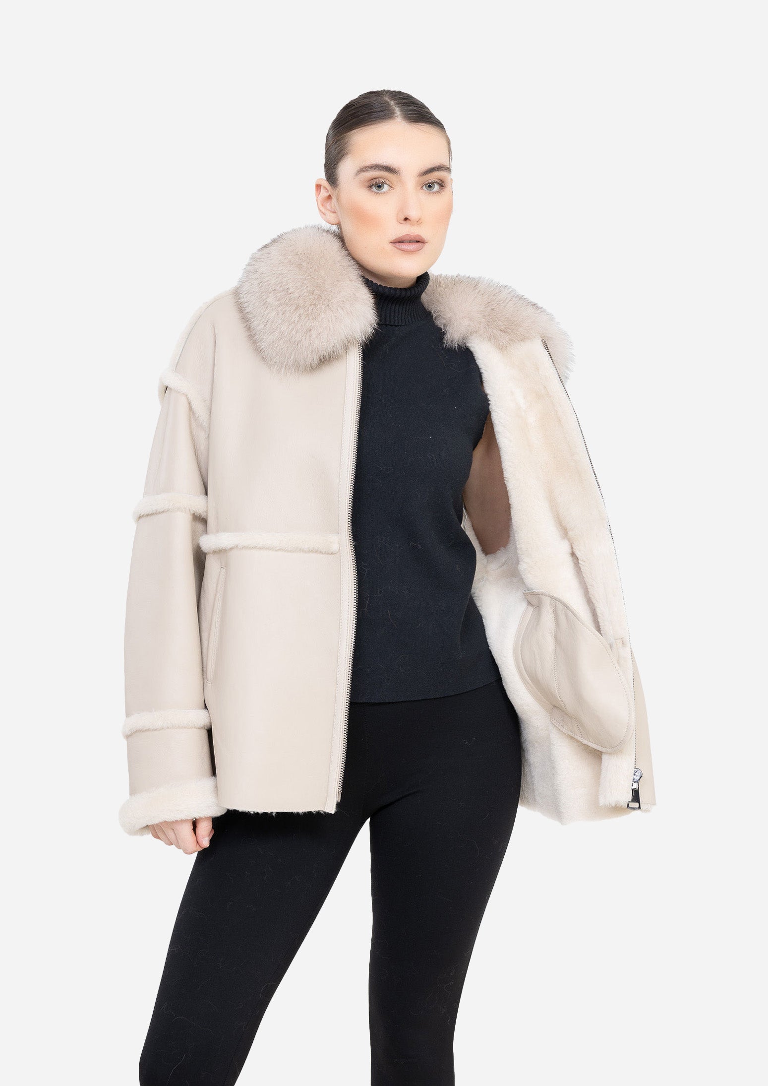 NOIR ÉCLAT – Black Shearling Leather Jacket Beige