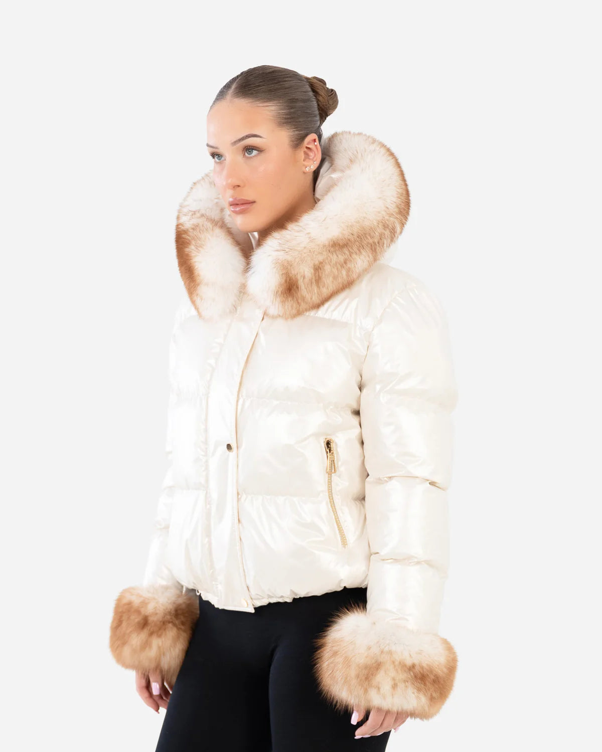 ELVIRA Pearl White Fur