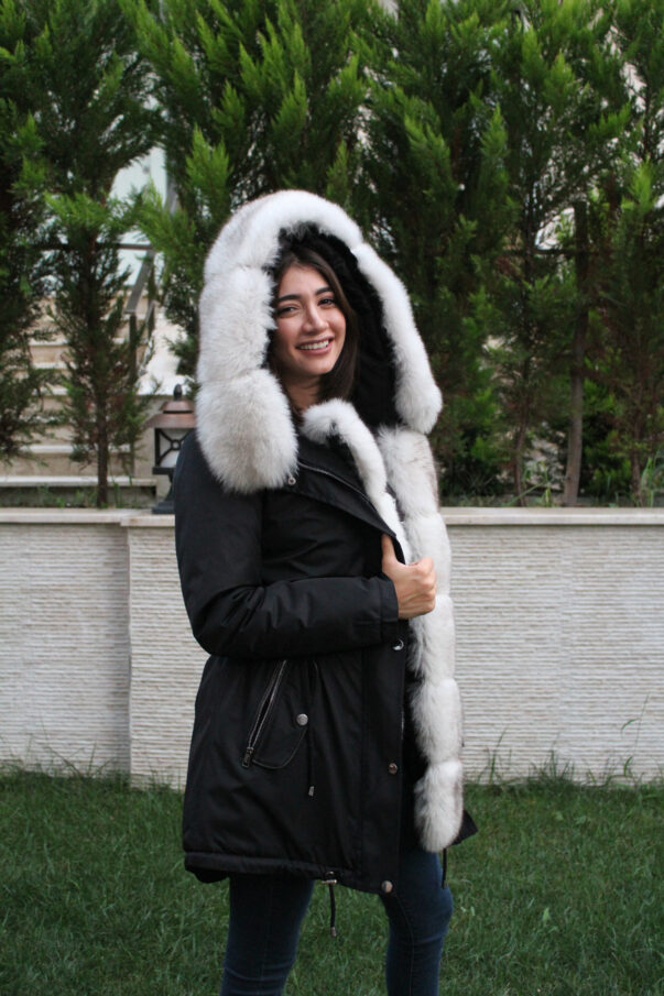 NZ-120-Kadın Siyah Parka